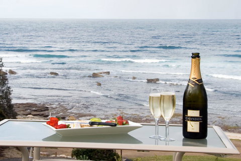 Mollymook Beach Waterfront - Tourism Search 9