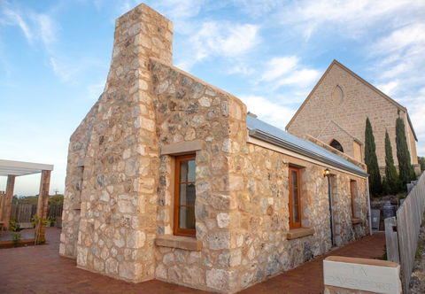 Lucy's Cottage - Tourism Search 16