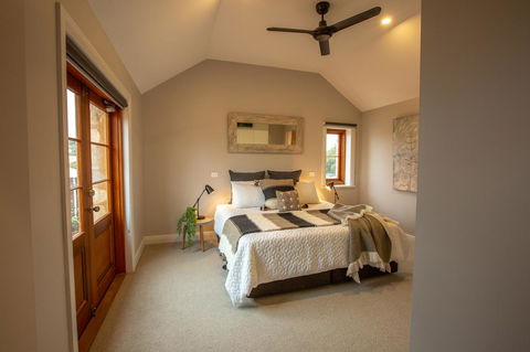 Lucy's Cottage - Tourism Search 2