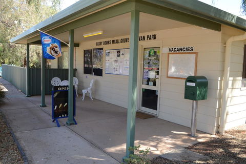 Discovery Parks - Roxby Downs - Tourism Search 23