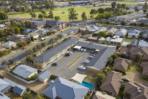 Garden City Motor Inn - Tourism Search 1