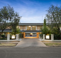 Garden City Motor Inn - Tourism Search