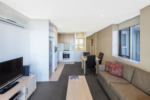 IStay Precinct Adelaide - Tourism Search 24
