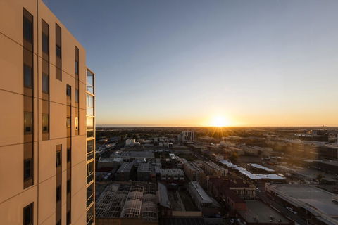 IStay Precinct Adelaide - Tourism Search 6