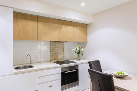 IStay Precinct Adelaide - Tourism Search 8