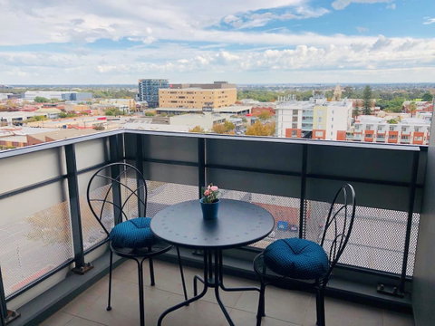 Central Escape @ Adelaide CBD - Tourism Search 12