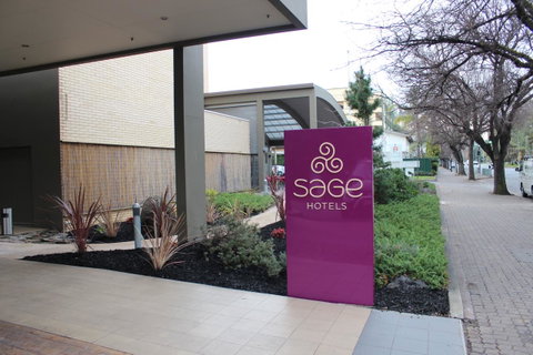 The Terrace Hotel Adelaide - Tourism Search 21