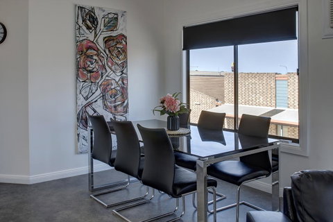 Aart Apartments - Tourism Search 20