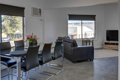 Aart Apartments - Tourism Search 23