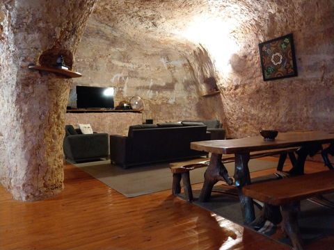 Zen Underground B&B - Tourism Search 4