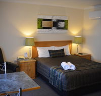 Arkana Motor Inn  Terrace Apartments - Tourism Search