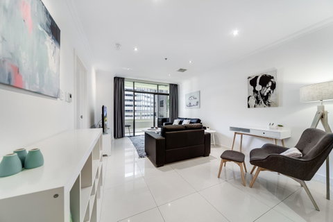York Apartments On Grenfell - Tourism Search 9