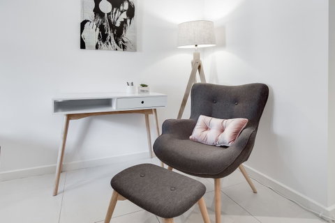 York Apartments On Grenfell - Tourism Search 1