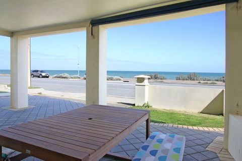 Seaview Sunset Holiday Apartments - Tourism Search 36