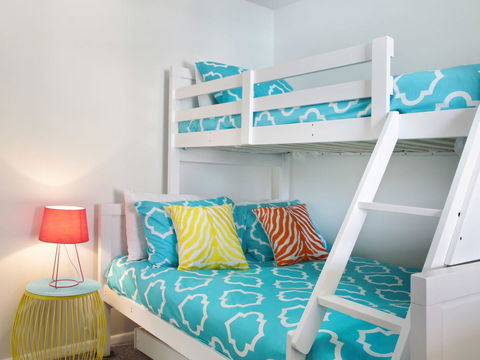 Seaview Sunset Holiday Apartments - Tourism Search 10