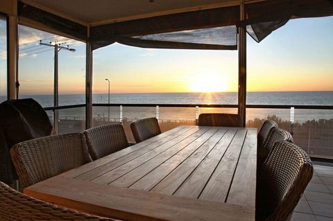 Seaview Sunset Holiday Apartments - Tourism Search 21
