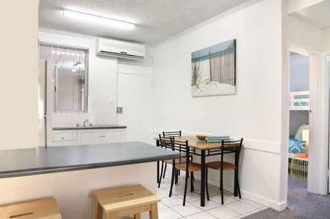 Seaview Sunset Holiday Apartments - Tourism Search 42