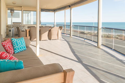 Seaview Sunset Holiday Apartments - Tourism Search 6