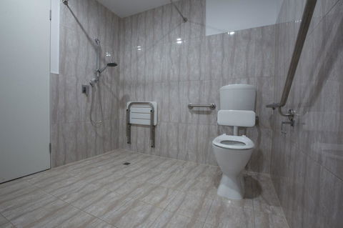 The Palms Apartments - Tourism Search 17