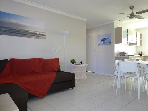 Selene Holiday Apartment @West Beach - Tourism Search 31