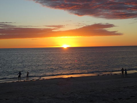 Selene Holiday Apartment @West Beach - Tourism Search 10