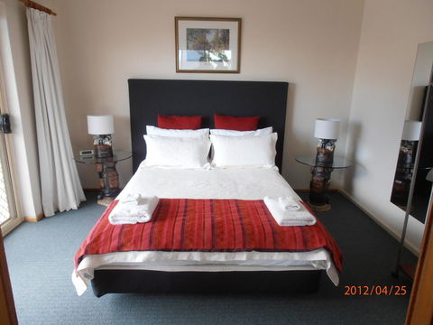 Esplanade Apartments At West Beach - Tourism Search 10