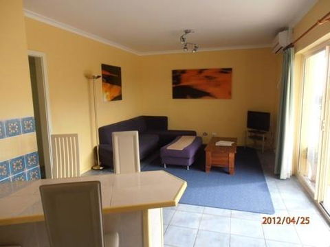 Esplanade Apartments At West Beach - Tourism Search 3