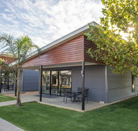 Paringa Resort