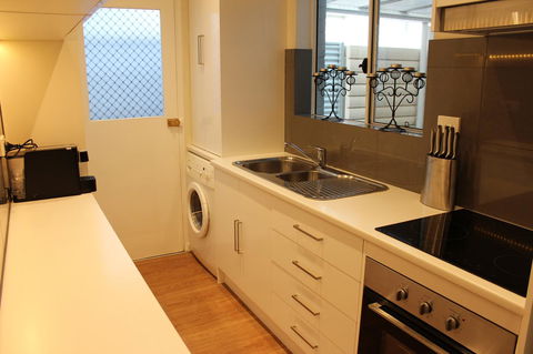 Christophers Villa - Tourism Search 34