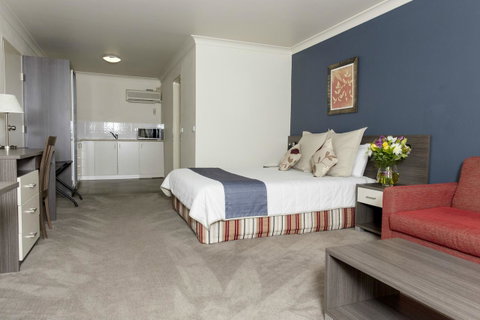 Bathurst Motor Inn - Tourism Search 11