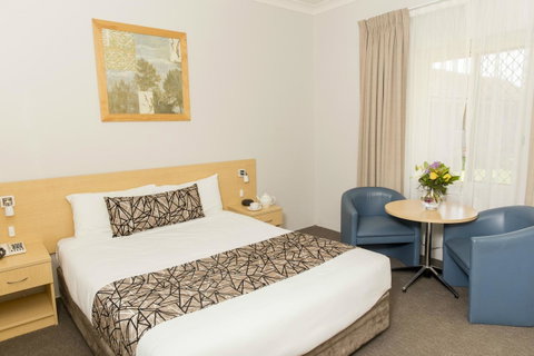 Bathurst Motor Inn - Tourism Search 3