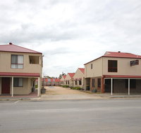 Port Vincent Motel  Apartments