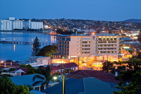 Port Lincoln Hotel - Tourism Search 41