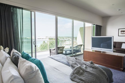 Port Lincoln Hotel - Tourism Search 36