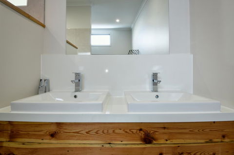 Great Northern Lodge - Tourism Search 19