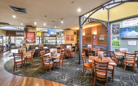 Nightcap At Exeter Hotel - Tourism Search 5