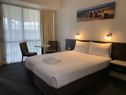 Hilton Beachfront Motel - Tourism Search 1