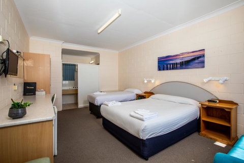 Blue Seas Motel - Tourism Search 3