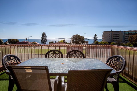 Blue Seas Motel - Tourism Search 7