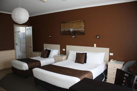 Lakeview Motel And Apartments - Tourism Search 0