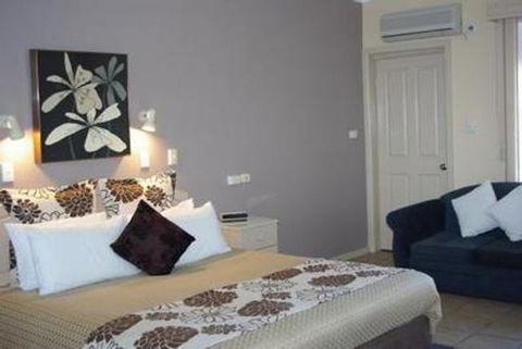 Lakeview Motel And Apartments - Tourism Search 29