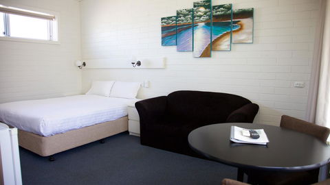 Guichen Bay Motel - Tourism Search 34
