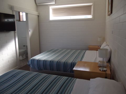 Guichen Bay Motel - Tourism Search 2