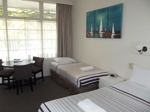 Guichen Bay Motel - Tourism Search 19