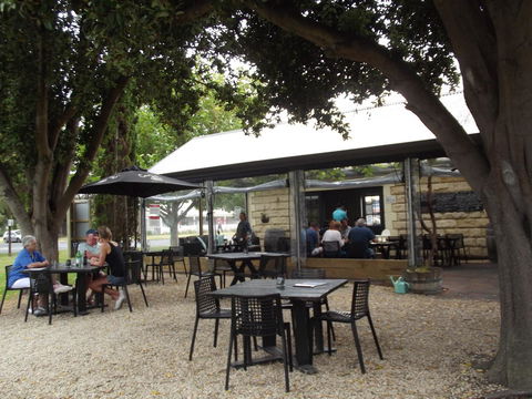 Guichen Bay Motel - Tourism Search 4