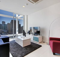 Light and spacious stunning views of Adelaide - Tourism Search