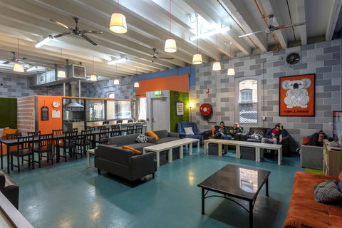 Tequila Sunrise Hostel Adelaide - Tourism Search 19