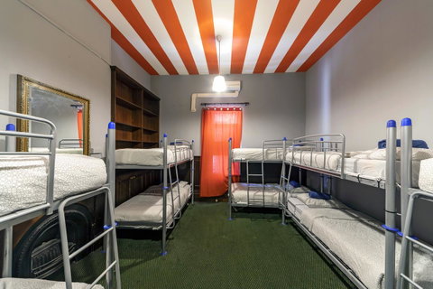 Tequila Sunrise Hostel Adelaide - Tourism Search 1