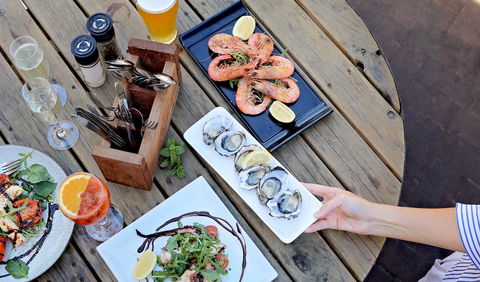 Caledonian Inn - Tourism Search 18