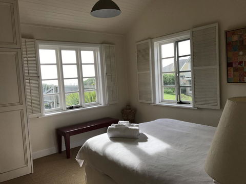 Caledonian Inn - Tourism Search 29